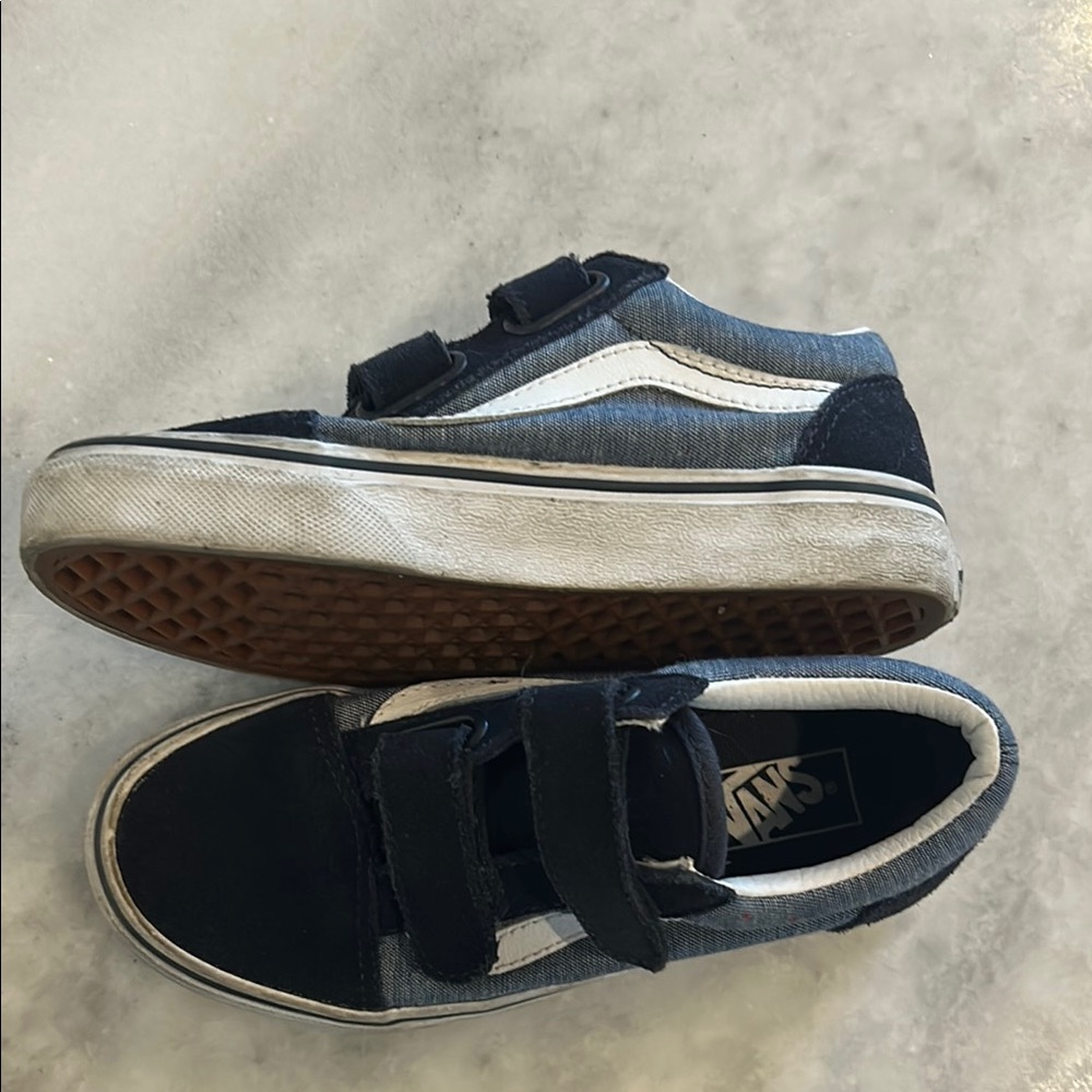 Boys kids Vans Blue and White Old Skool Sneakers with Velcro Straps